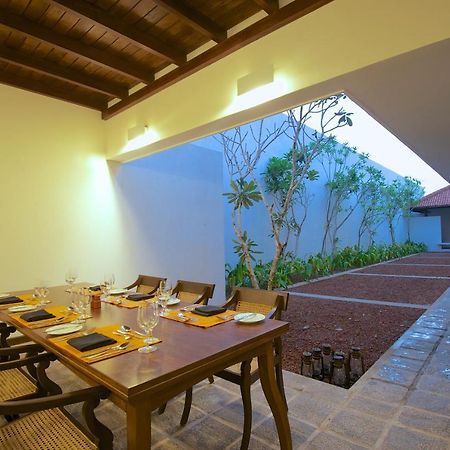 Jetwing Thalahena Villa Negombo Extérieur photo